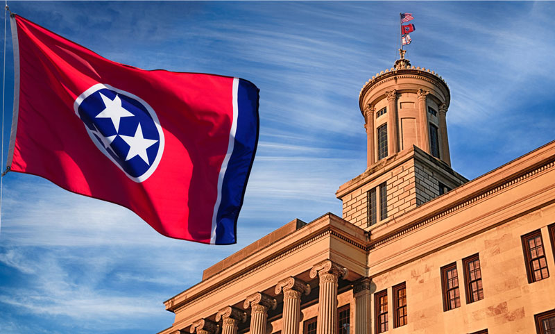 Tennessee state flag at capitol building